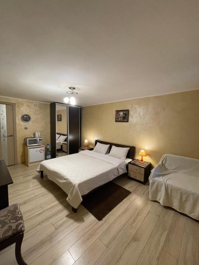 Guest House Sunrise Kamianets-Podilskyi Exterior foto